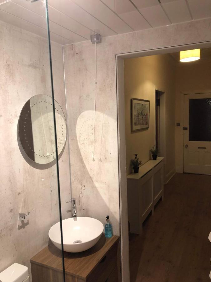 Oban Town Centre Apartment ภายนอก รูปภาพ