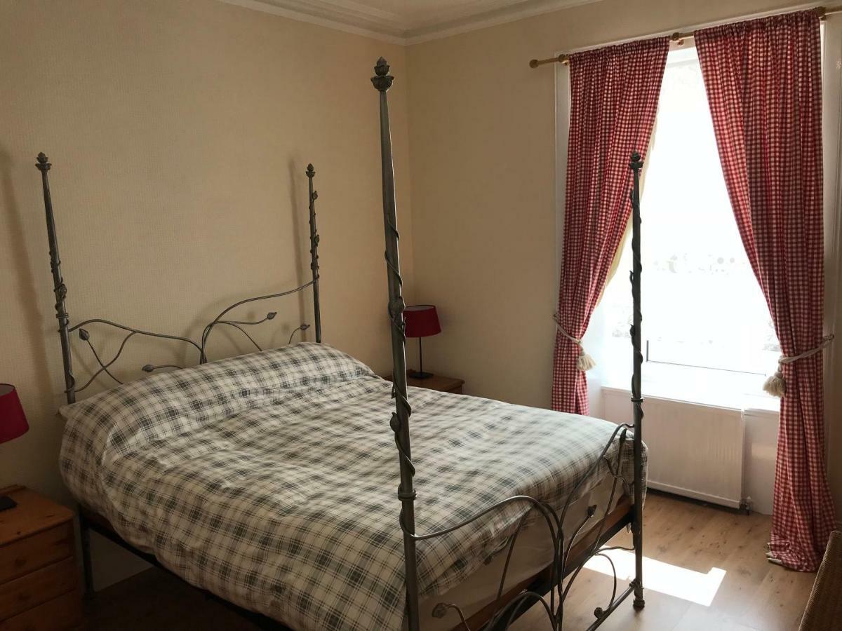Oban Town Centre Apartment ภายนอก รูปภาพ